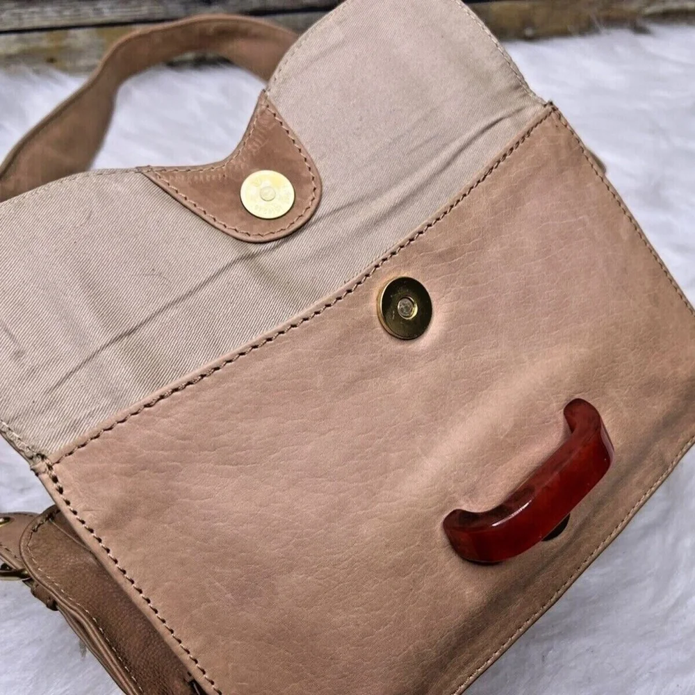 Uterque Natural Tan Brown Leather Front Buckle Small Satchel Purse Shoulder Bag - Picture 10 of 12
